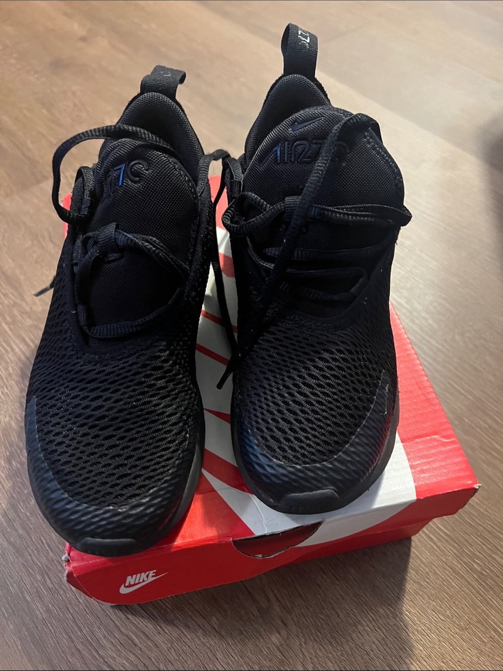 Nike Air Max 270 All Black Size 1Y